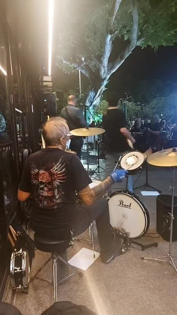 VID_33450924_201916_562.mp4