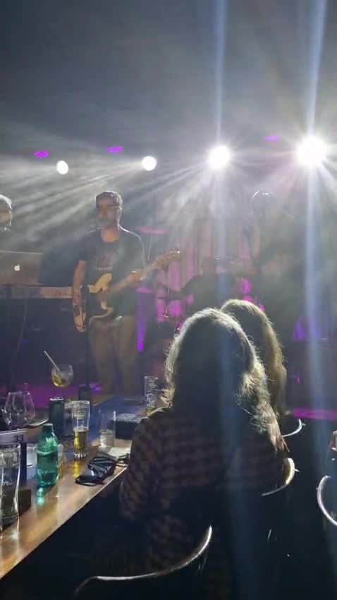 WhatsApp Video 2025-01-18 at 23.21.25.mp4