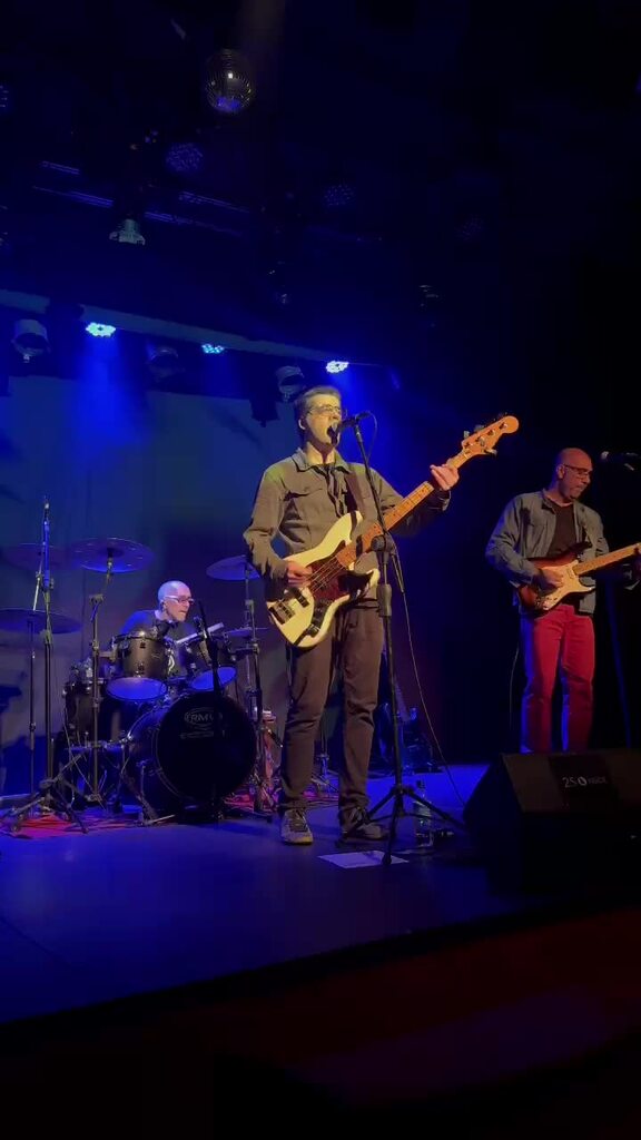 WhatsApp Video 2025-06-13 at 23.26.55.mp4