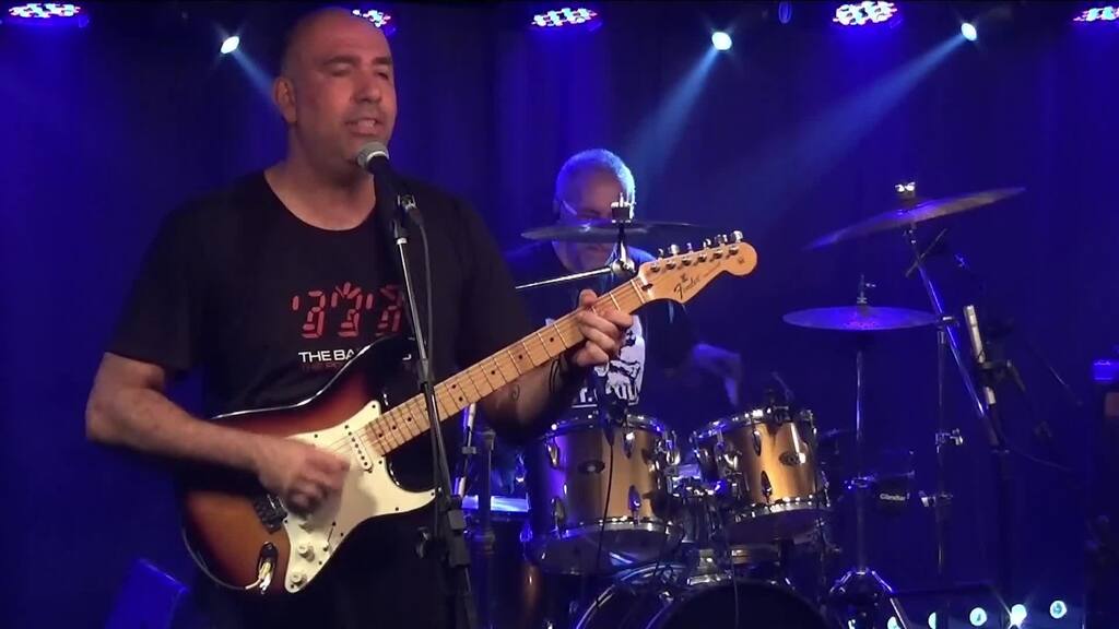 every little thing she does is magic.mp4