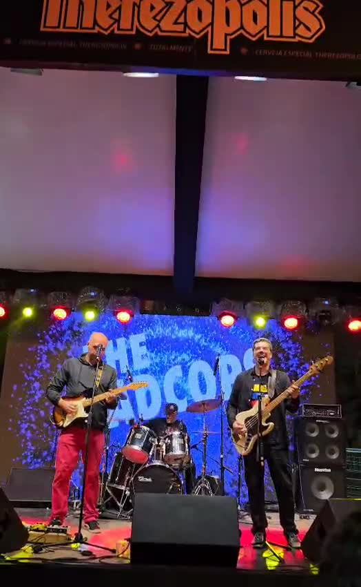 dont stop me now 1 WhatsApp Video 2025-09-14 at 23.31.20.mp4