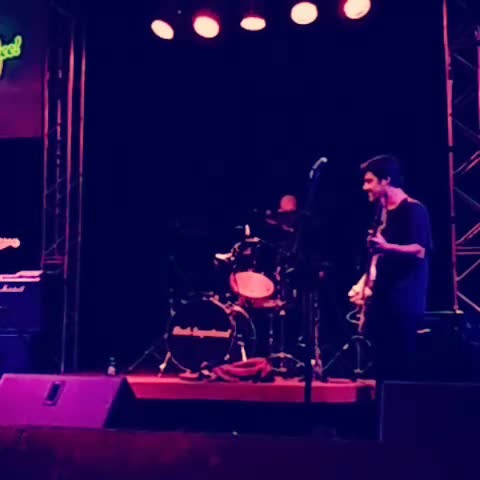 VID_39631009_015227_318.mp4