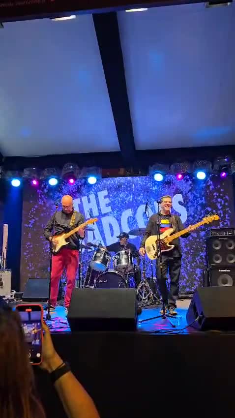 king of pain WhatsApp Video 2025-09-14 at 23.31.21.mp4