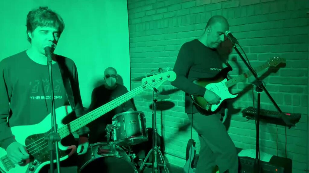 rock and roll all nite.MP4