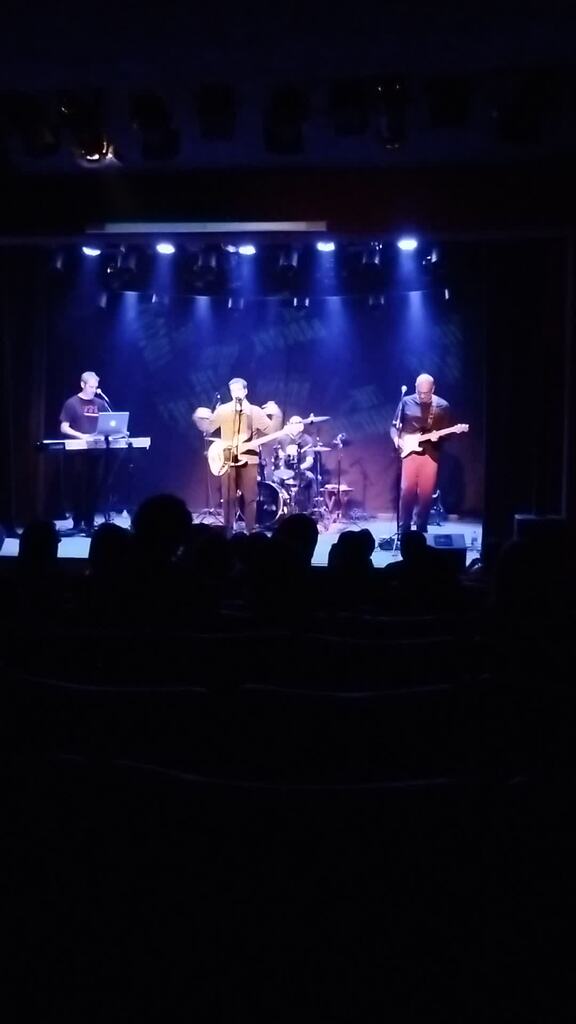 VID_20250613_210411121.mp4