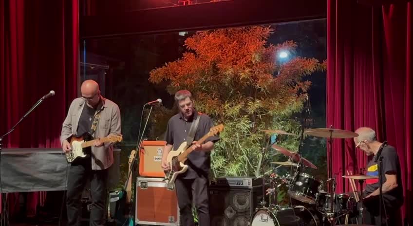 bring on the night.MOV