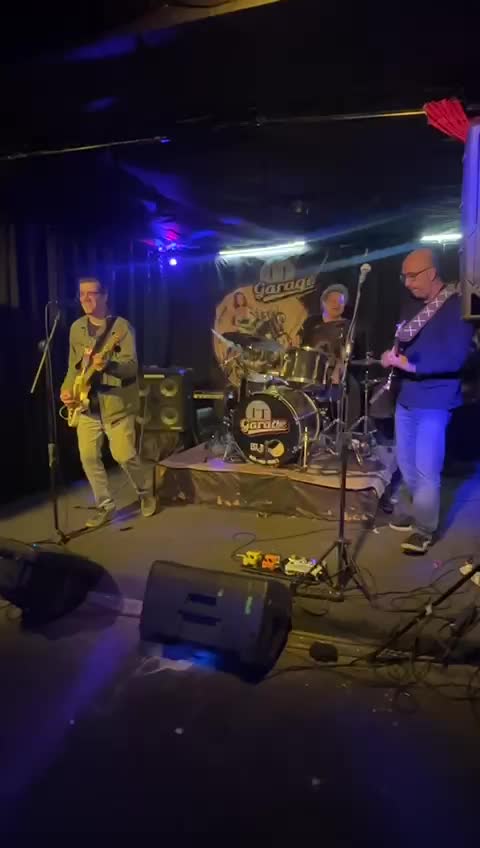 WhatsApp Video 2025-05-25 at 01.28.44.mp4