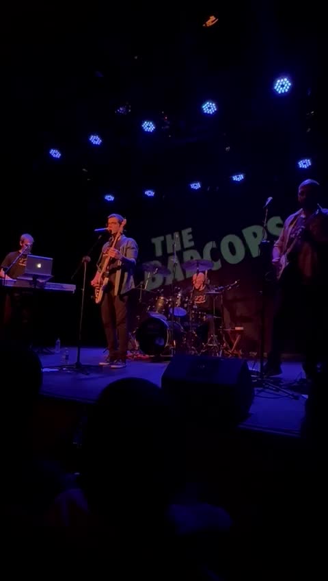 WhatsApp Video 2025-03-14 at 01.09.30.mp4